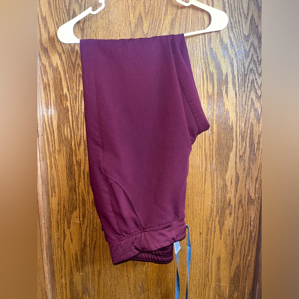 Figs Zamora Medium Tall